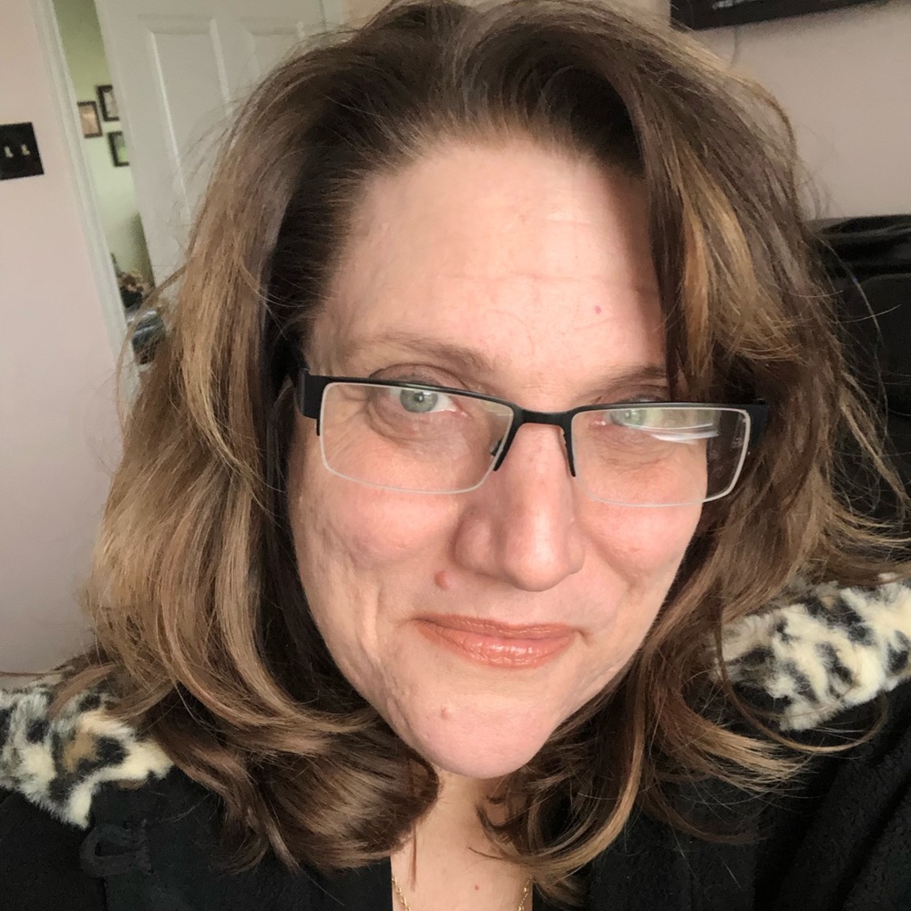 Meet your Posher, Andrea